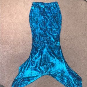 Sparkly Turquoise mermaid 🧜‍♀️ tail swim cover up